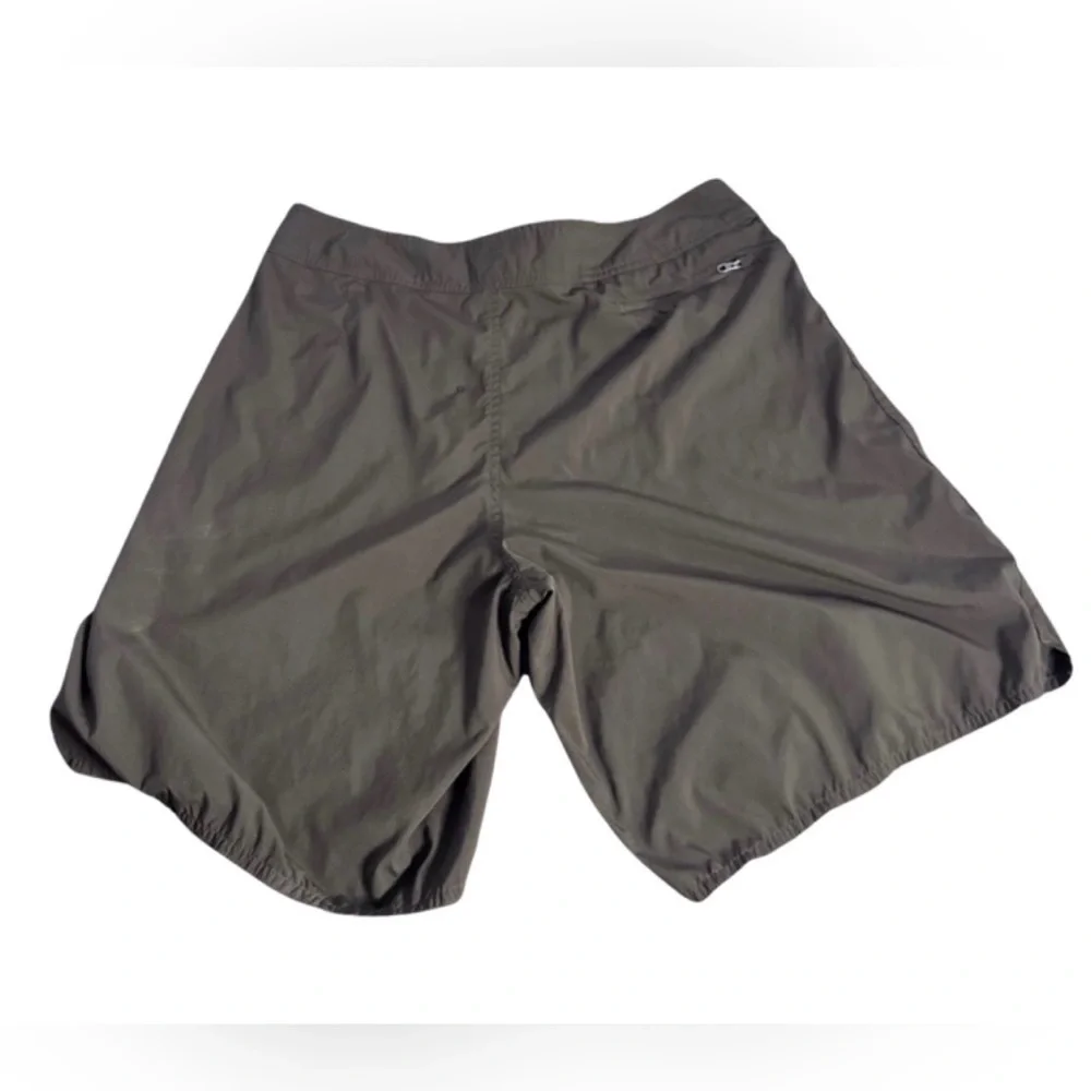 Patagonia Brown Men's Board Shorts size 32
